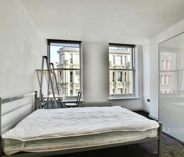 2 bedroom flat to rent - Photo 6