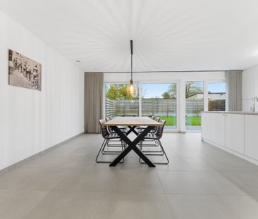 Halfopen nieuwbouwwoning met tuin te huur in Staden - Photo 3