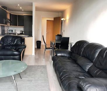 2 bedroom flat to rent - Photo 5