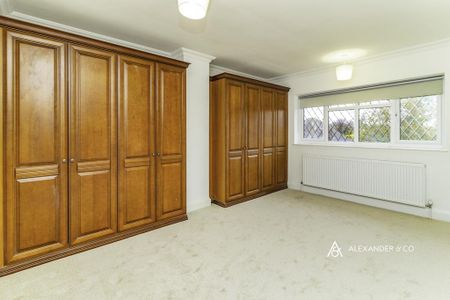 3 bedroom semi-detached house to rent - Photo 4