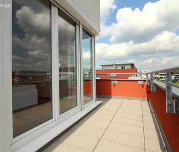 Pronájem bytu 2+kk 71 m² - Photo 1