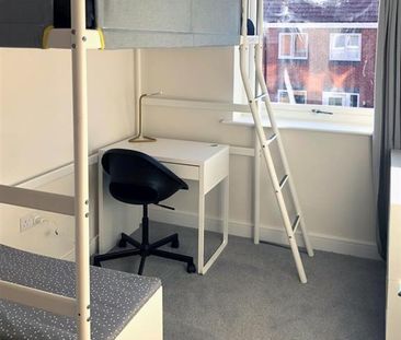 BrockmoorClose, BurtononTrent - Photo 1