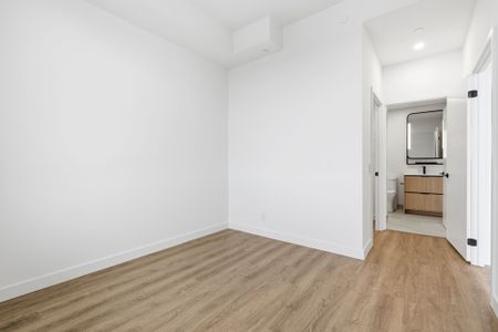 For Lease - 1050 Eastern Avenue Unit# 711, Toronto, Ontario - Photo 2