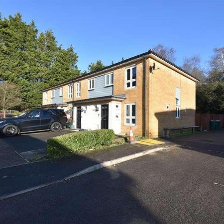 Siena Drive, Crawley, RH10 - Photo 4