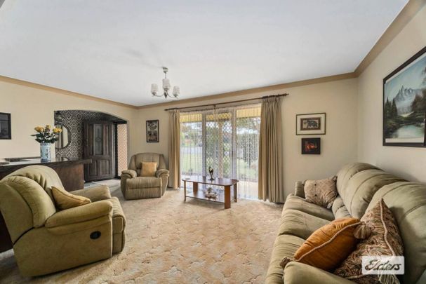 Tidy 3 bedroom home - Photo 1