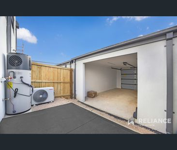 14 Filly Walk, Fraser Rise, Vic 3336 - Photo 6
