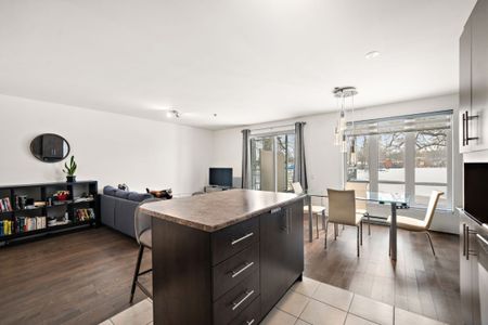 Appartement à louer - Photo 2