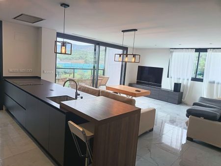 Luxury penthouse for rent in El Palmar, Murcia, Murcia - Photo 3