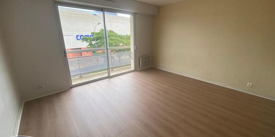 Location Appartement 1 pièce 25m² CHOLET 49300 - Photo 3
