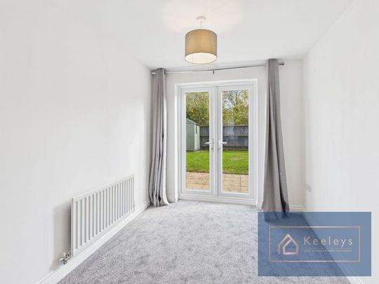 3 bedroom semi-detached house to rent - Photo 1