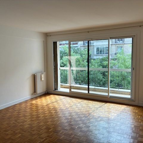 Location Appartement 2 pièces 53m² PARIS 14ème - Photo 1