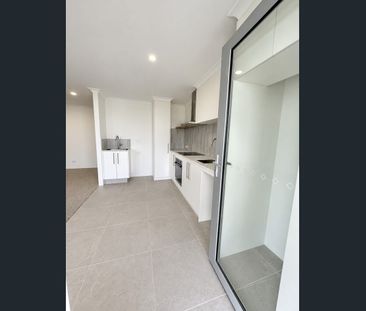 MODERN, BRAND-NEW STUDIO WITH PRIVATE COURTYARD NEAR EDEN BEACH! - Photo 4