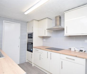 Wakefield Road, Kinsley, Pontefract - Photo 5