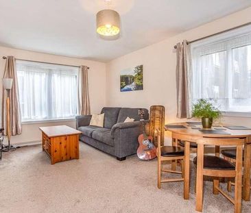 Flanchford House, Somers Close, Reigate, RH2 - Photo 1