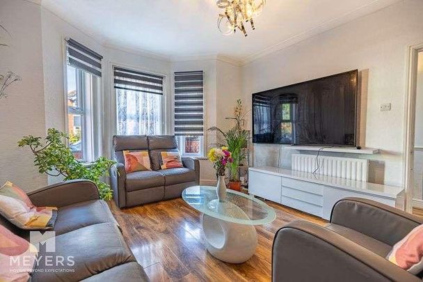 Tatnam Road, Oakdale, BH15 - Photo 1