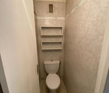 Location Appartement 2 pièces 50m² PERPIGNAN 66100 - Photo 5