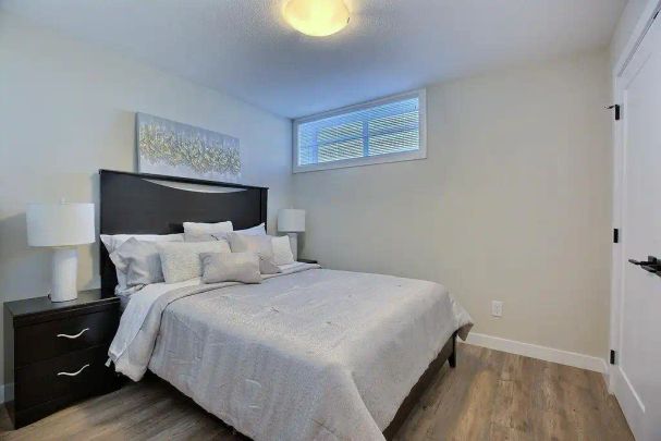 162/168 Chuka - 168 Chuka Eastbrook Chuka Townhouses — 2901 Chuka Blvd Lower Suite - AF - Photo 1