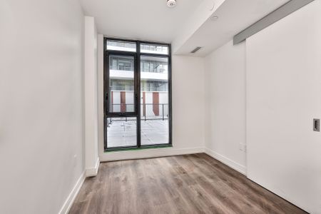 For Lease - 1 Jarvis Street Unit# 326, Hamilton, Ontario - Photo 3