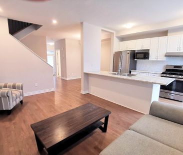 For Lease - 2452 Waterlilly Way, Barrhaven, Ontario - Photo 5