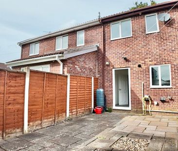 2 bedroom terraced house to rent - Photo 4