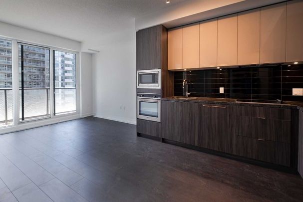 For Lease - 115 Blue Jays Way Unit# 3307, Toronto, Ontario - Photo 1