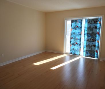 For Lease - 15 Cathedral High Street, Markham, Ontario - Photo 1