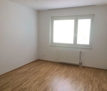 Moderne 3,5-Zimmer-Wohnung mit Loggia und Parkplatz!!! - Photo 2
