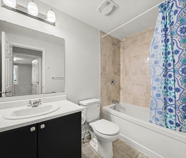 For Lease - 214 Anyolite Private, Barrhaven, Ontario - Photo 6