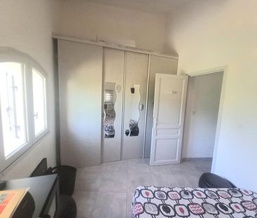 Aix en provence APPARTEMENT T2 MEUBLE MITOYEN PARKING, - Photo 2