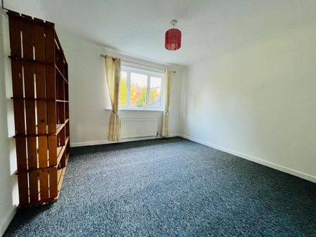 3 bedroom townhouse to rent - Photo 3