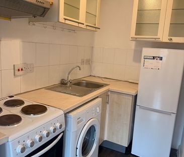 1 Bed Flat, Windsor St, LU1 - Photo 2