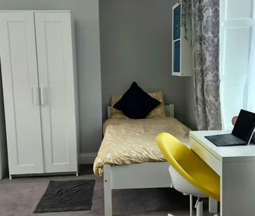 Royal Canal Terrace, Dublin - Photo 6