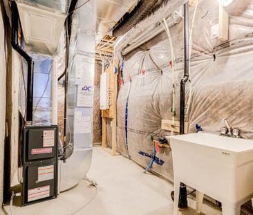 For Lease - 474 Provident Way Unit# 37, Hamilton, Ontario - Photo 3