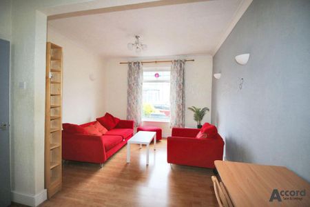3 bedroom terraced house to rent - Photo 2