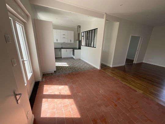 A LOUER - Bourges - Maison de 111.05 m² avec jardin et cave. - Photo 1