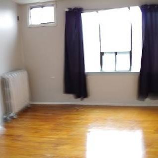 Nice Spacious 3 bedroom on Dundas Street West - Photo 4