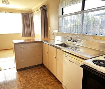 A Great Family Home - Photo 6