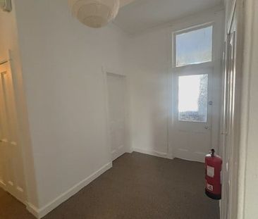 4 Bed Flat, Argyle Place, EH9 - Photo 3