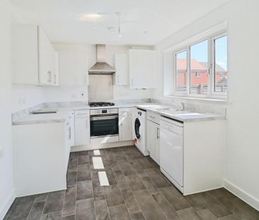 4 bedroom detached house to rent - Photo 6