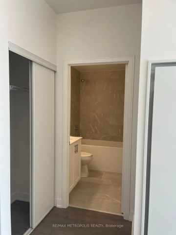 715 Davis Drive #B807 - Photo 2