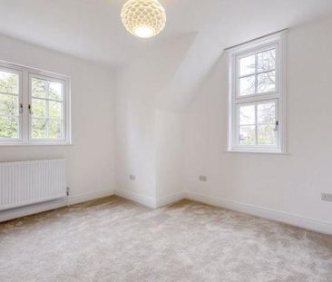 4 bedroom detached house to rent - Photo 6