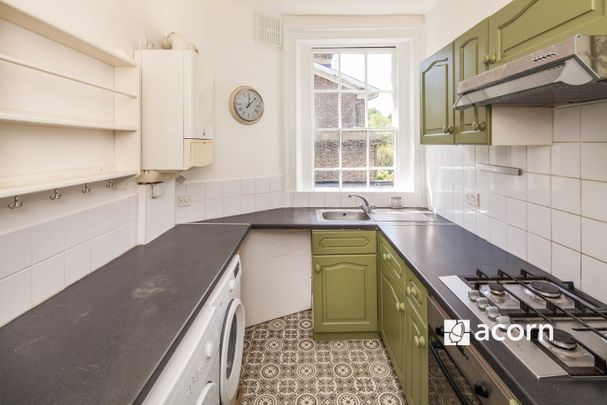 Flat to rent - Honor Oak Road, London, SE23 - Photo 1
