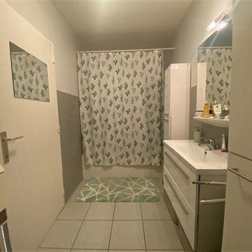 Een mooi gerenoveerd appartement op de eerste verdieping - Foto 1