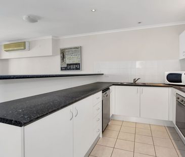 Coastal Living in a Secure 3-Bed Apartment - Photo 1