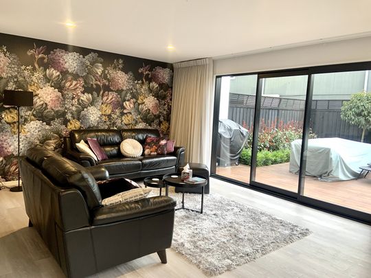 Riccarton, 3 bedrooms - Photo 1