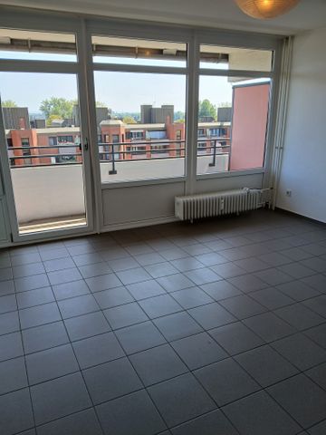 Appartement mit Südbalkon und Junggesellenküche im Rheinparkcenter - Photo 3