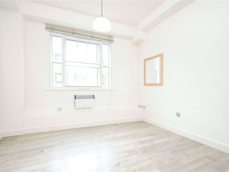 Royal Tower Lodge, 40 Cartwright Street, London, E1 8LX - Photo 3