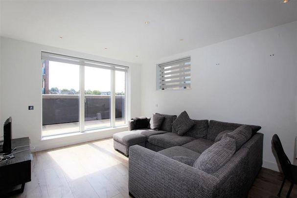 2 bedroom apartment to rent - Photo 1