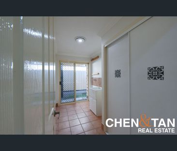 10 Oxley Street, Forest Lake, Qld 4078 - Photo 1