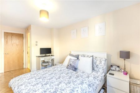 Smugglers Way, Wandsworth, SW18 1EB - Photo 4